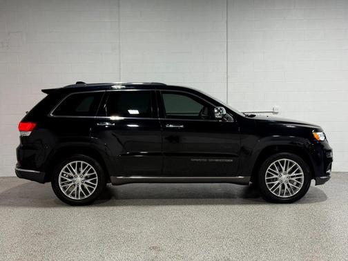 2017 Jeep Grand Cherokee Summit