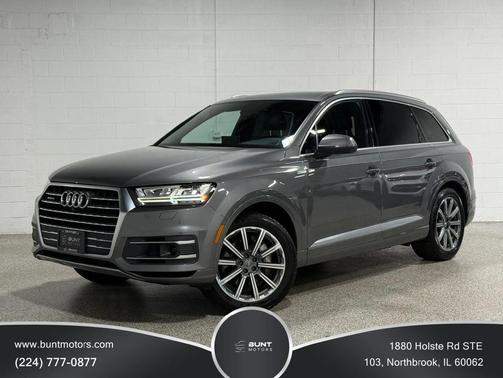 Gray 2017 Audi Q7 3.0T Premium