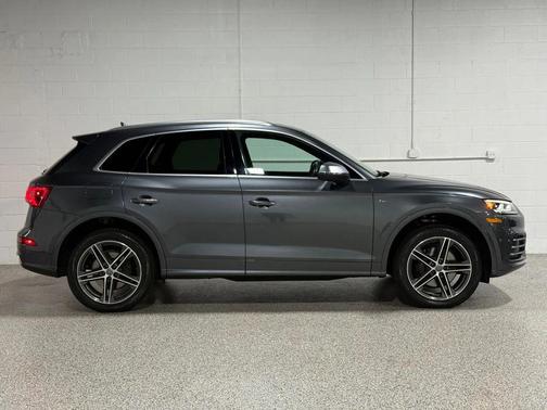 2018 Audi SQ5 3.0T Premium Plus