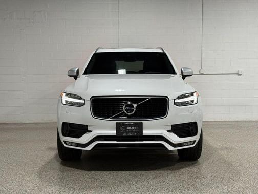 Crystal White Pearl 2016 Volvo XC90 T6 R-Design