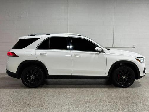 White 2020 Mercedes-Benz GLE 350 4MATIC