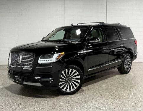 Infinite Black Metallic 2019 Lincoln Navigator L Reserve