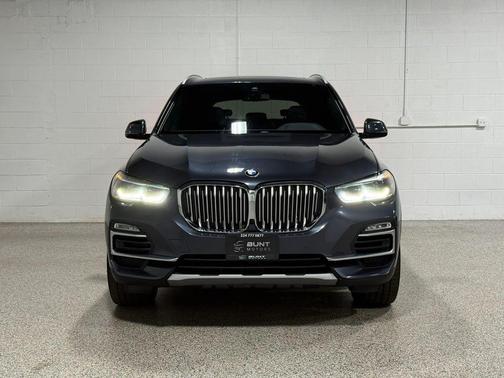 Gray 2019 BMW X5 xDrive40i