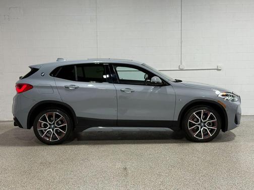 2022 BMW X2 xDrive28i