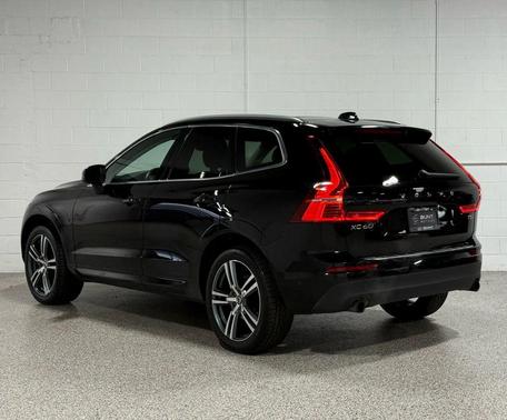 2018 Volvo XC60 T5 Momentum