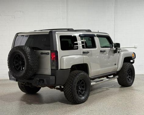 Gray 2008 Hummer H3 Base