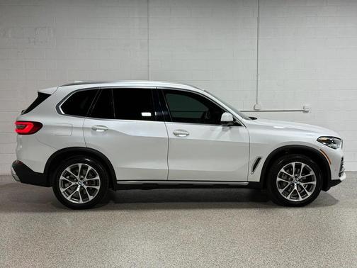 White 2020 BMW X5 xDrive40i