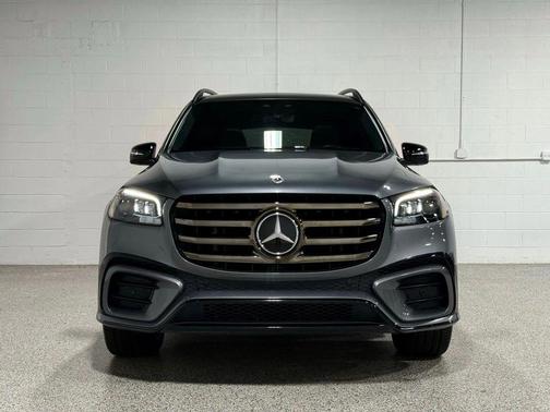 2024 Mercedes-Benz GLS 450 4MATIC