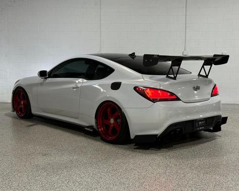 White 2013 Hyundai Genesis Coupe 3.8 Track