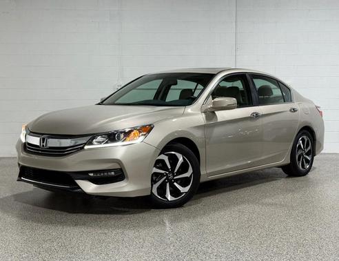 Gray 2017 Honda Accord EX-L