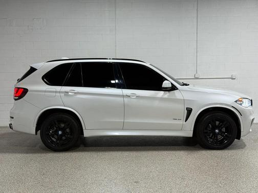 White 2016 BMW X5 xDrive35i