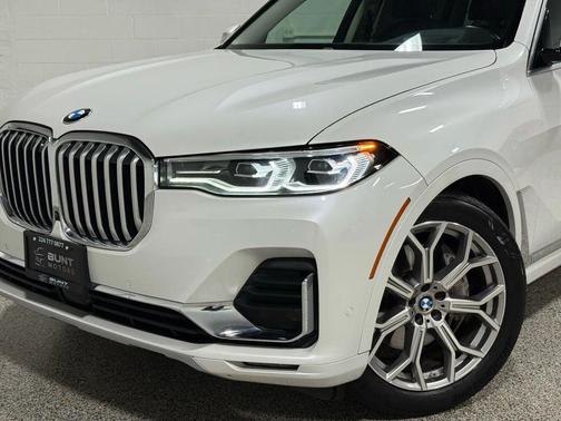 2021 BMW X7 xDrive40i