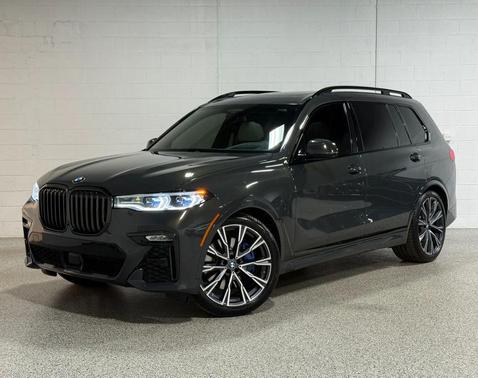 Gray 2021 BMW X7 M50i