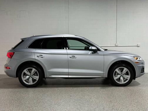 2018 Audi Q5 2.0T Tech Premium