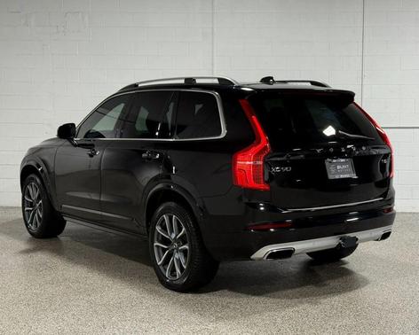 Onyx Black Metallic 2017 Volvo XC90 T6 Momentum