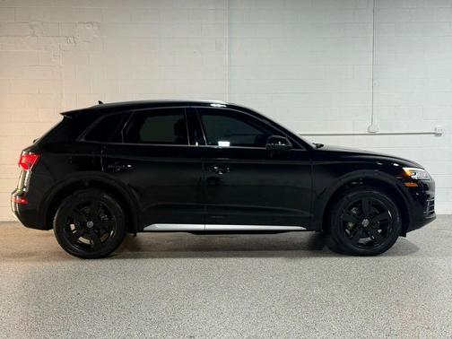 2018 Audi Q5 2.0T Premium