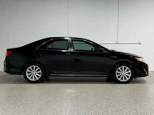 2014 Toyota Camry Hybrid XLE
