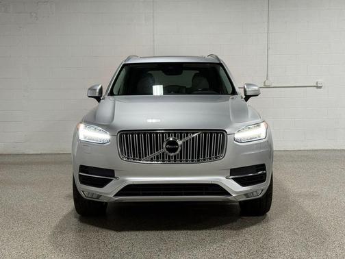 Silver 2018 Volvo XC90 T6 Inscription