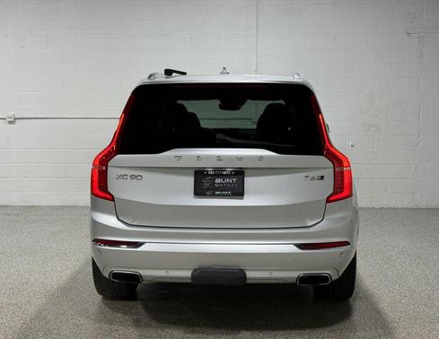 Silver 2018 Volvo XC90 T6 Inscription