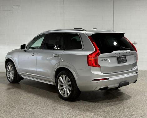 Silver 2018 Volvo XC90 T6 Inscription