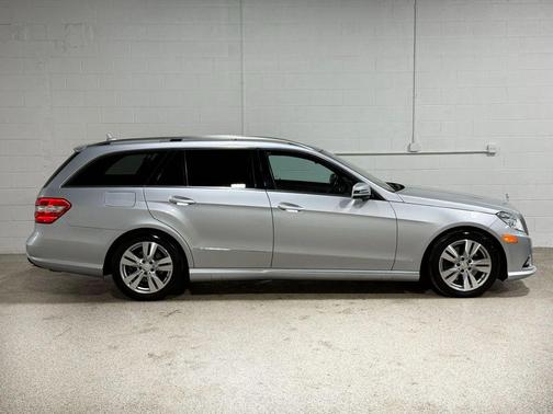 2011 Mercedes-Benz E-Class E 350 4MATIC Wagon 4D