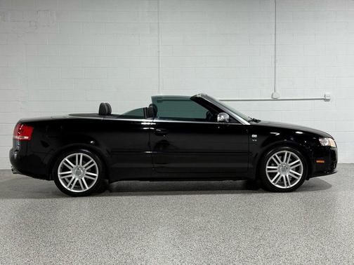 2007 Audi S4 Quattro Cabriolet 2D