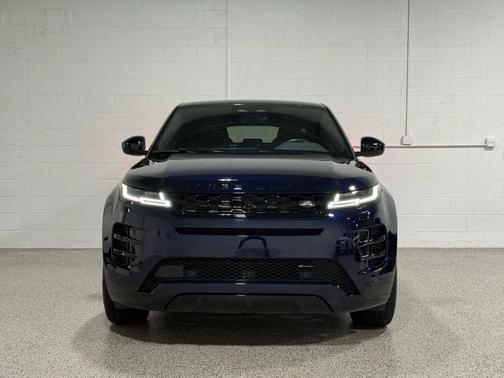 2023 Land Rover Range Rover Evoque R-Dynamic SE