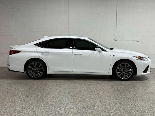 2019 Lexus ES 350 F Sport