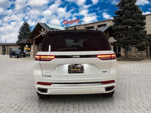 2024 Jeep Grand Cherokee Summit