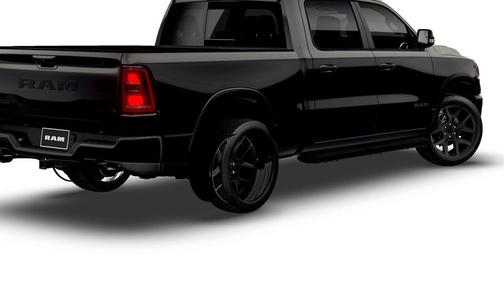 Diamond Black Crystal Pearlcoat 2026 RAM 1500 Laramie