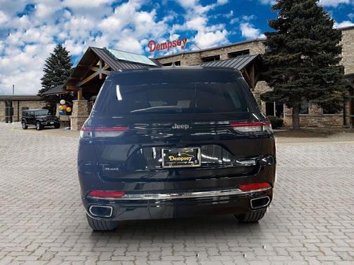 2023 Jeep Grand Cherokee Overland