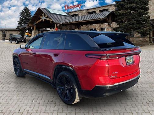 Red Hot Pearlcoat 2024 Jeep Wagoneer S Launch Edition
