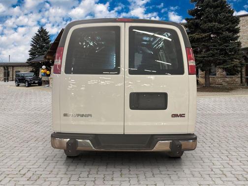 2024 GMC Savana 2500 Work Van