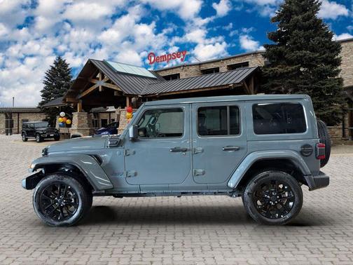 Anvil Clearcoat 2025 Jeep Wrangler 4xe Sahara