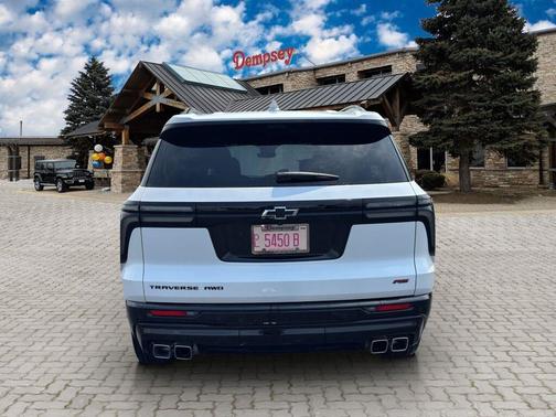 2024 Chevrolet Traverse RS