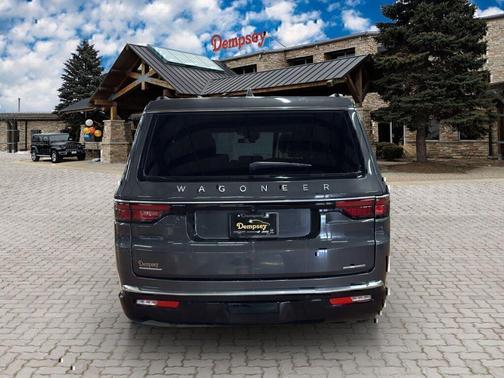 Baltic Gray Metallic Clearcoat 2022 Jeep Wagoneer Series III 4x4