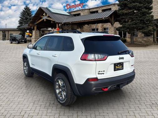 2022 Jeep Cherokee Trailhawk