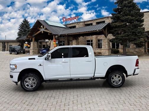2023 RAM 2500 Laramie Crew Cab 4x4 6'4' Box
