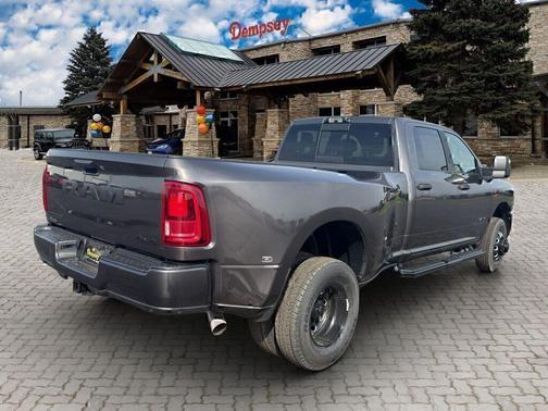 Granite Crystal Metallic Clearcoat 2026 RAM 3500 Big Horn Crew Cab 4x4 8' Box