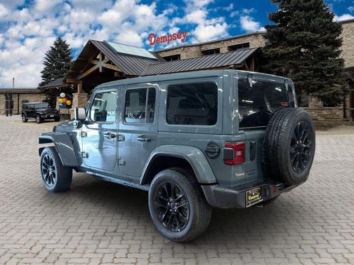 Anvil Clearcoat 2025 Jeep Wrangler 4xe Sahara