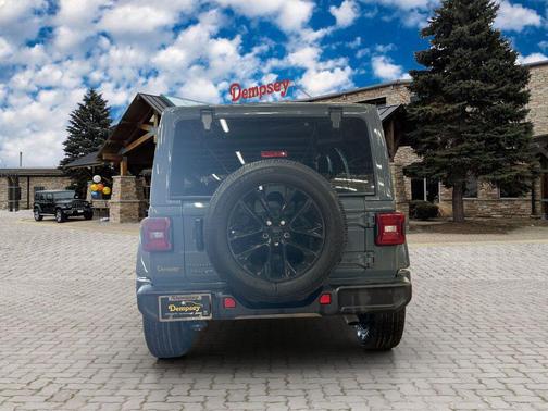 Anvil Clearcoat 2025 Jeep Wrangler 4xe Sahara
