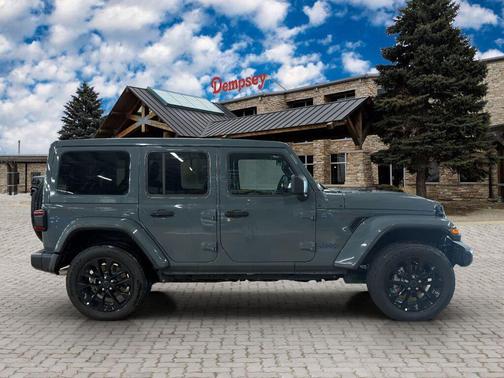 Anvil Clearcoat 2025 Jeep Wrangler 4xe Sahara