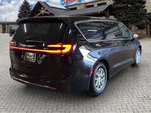 2025 Chrysler Pacifica L