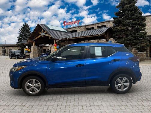 Electric Blue Metallic 2024 Nissan Kicks S