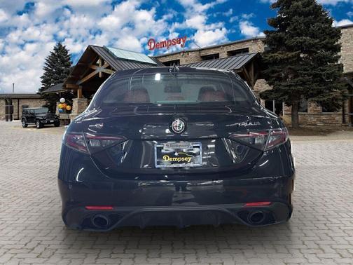 2024 Alfa Romeo Giulia Veloce AWD