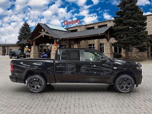 Diamond Black Crystal Pearlcoat 2026 RAM 1500 Big Horn/Lone Star