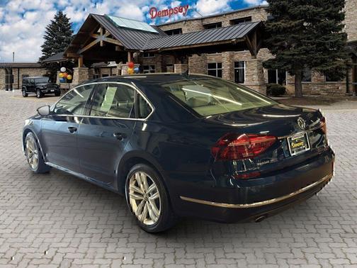 2018 Volkswagen Passat 2.0T SE