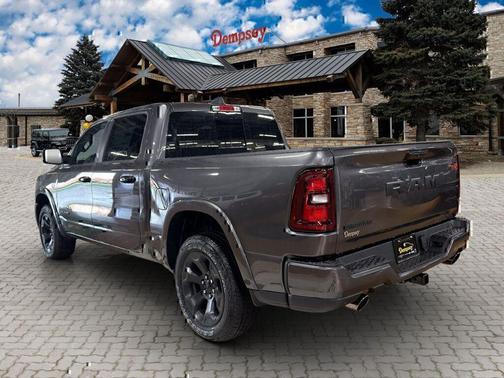 Granite Crystal Metallic Clearcoat 2026 RAM 1500 Big Horn/Lone Star