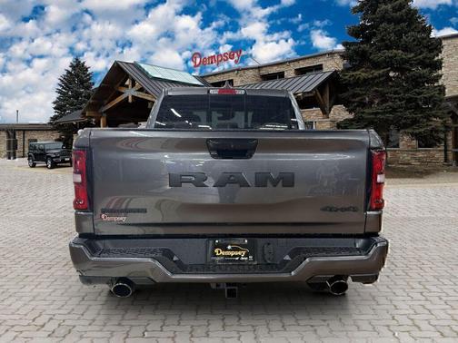 Granite Crystal Metallic Clearcoat 2026 RAM 1500 Big Horn/Lone Star