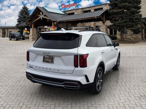 2022 Kia Sorento S